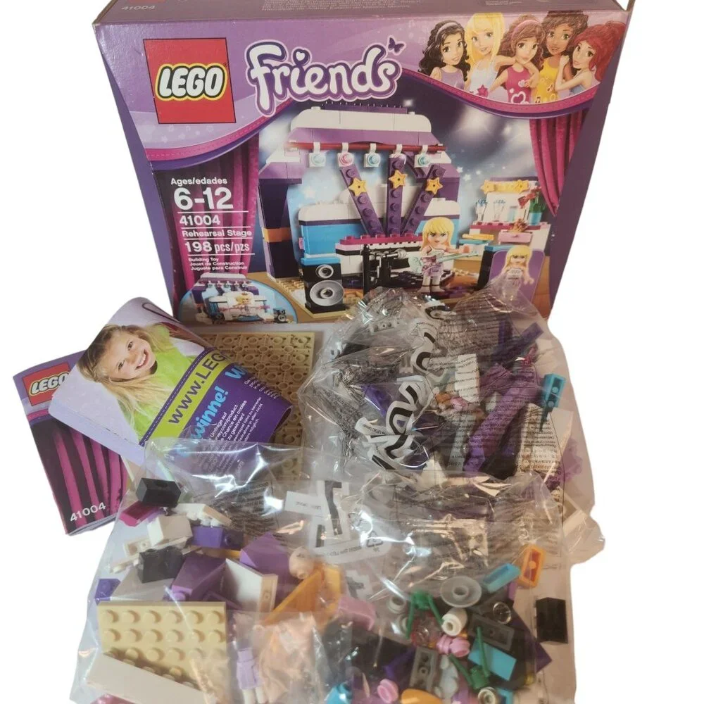 2013 LEGO Friends Rehearsal Stage 41004 New Open Box Sealed Contents